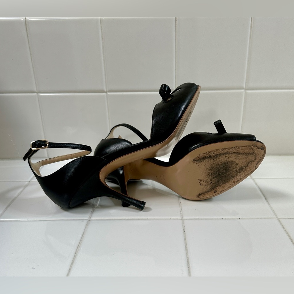 Giuseppe Zanotti Black Open-Toe Ankle Strap Heels - Picture 6 of 7